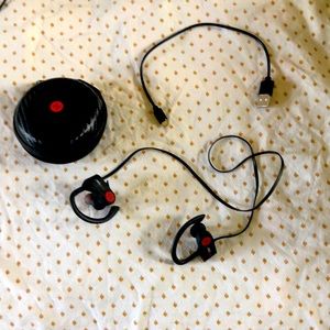 Bluetooth headphones